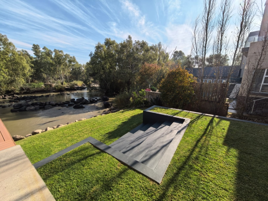 4 Bedroom Property for Sale in Vaal de Grace Golf Estate North West